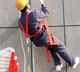 Self-locking differential gearbox